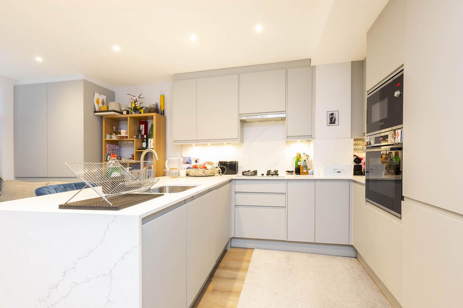 Stunning Apartment Colville Road, Notting Hill